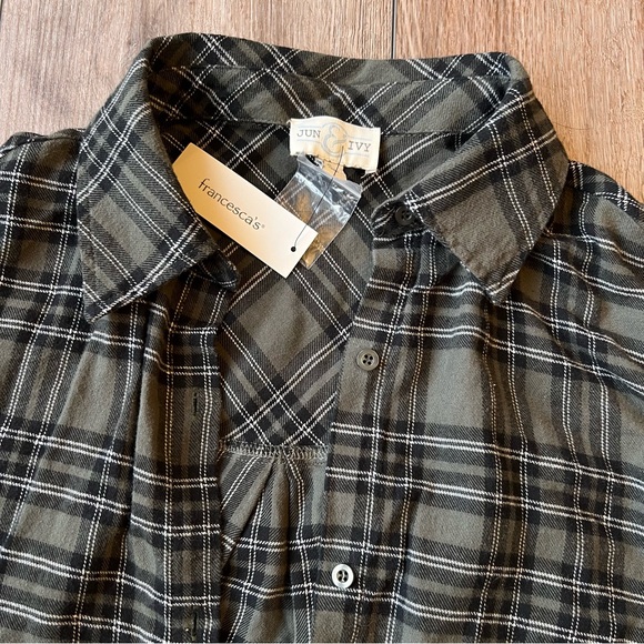 NWT Francesca’s Olive Green Flannel - Picture 3 of 14